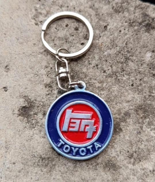 Toyota keychain vintage - Etsy 日本
