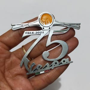 Vintage Vespa Badge Anniversary 75thn Vespa Scooter Emblem 7cm / 2,7inch