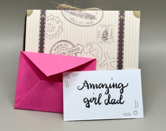 Tarjeta de felicitación y recuerdo en miniatura escrita a mano para papá de niña