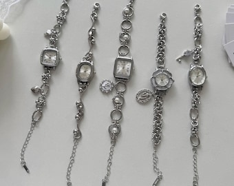 Kleine zilveren horlogearmband, punkbedel polshorloge, delicaat parelhorloge, sierlijk elegant retro polshorloge, dagelijks horloge cadeau voor haar