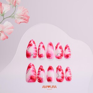Roze kersenbloesemnagels | Handgemaakte romantische bloemennagelkunst | Leuke zomernagels | Felle kleur medium amandelnagelset | Cadeau voor haar-92