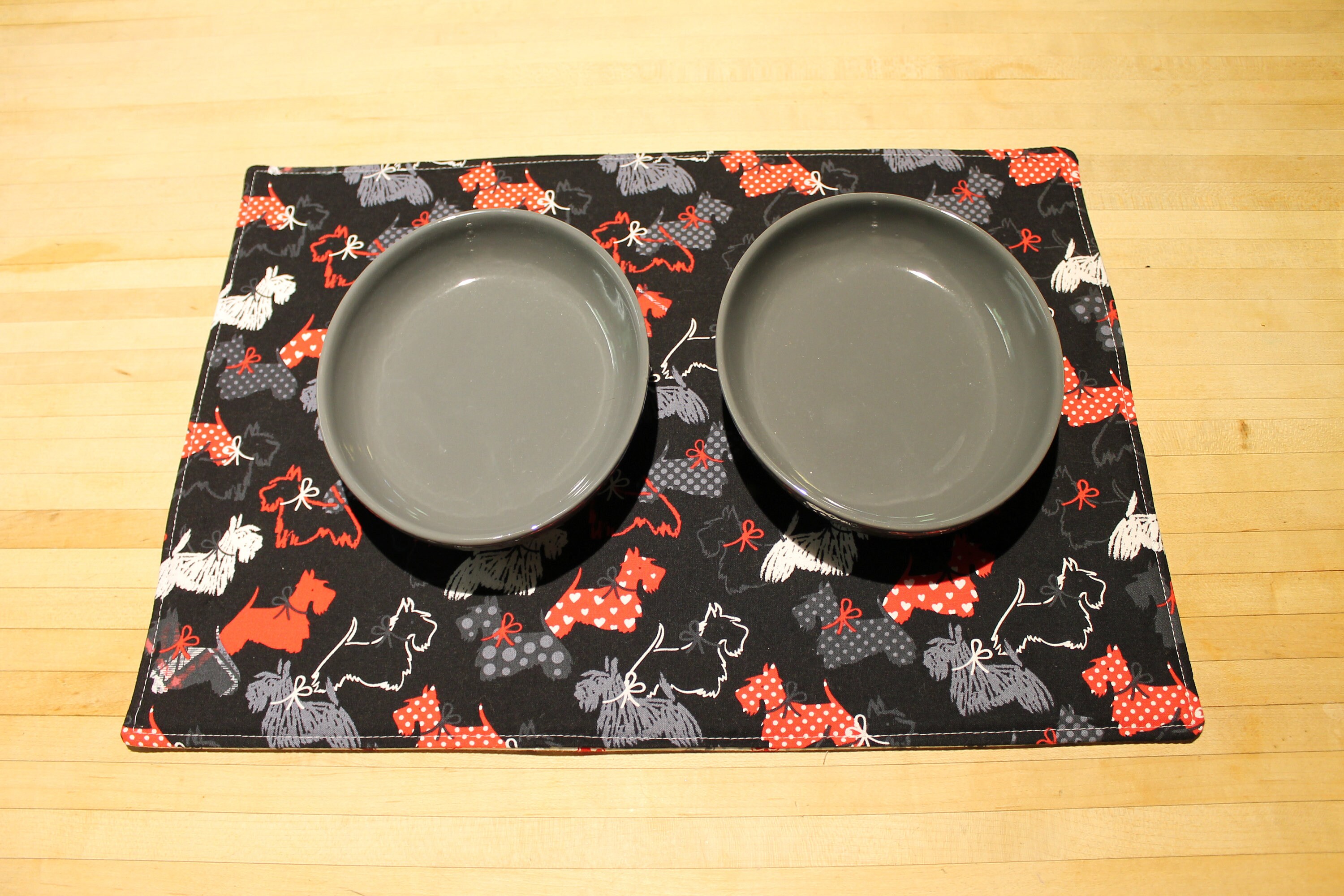 Scotties Dog Placemat Dog Paw Placemat Argyle Placemat Feeding Etsy UK
