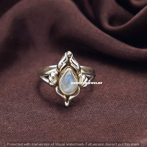 Moonstone ~ Sterling Silver 925 ~ Handmade ~ Gemstone ~ Statement ~ Everyday ~ Teardrop Stone ~ Hippie ~Bohemian ~June Birthstone ~ Rings