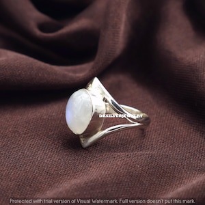 Moonstone ~ Sterling Silver 925 ~ Handmade ~ Gemstone ~ Statement ~ Everyday ~ Oval stone ~ Hippie ~Bohemian~June Birthstone ~ Rings