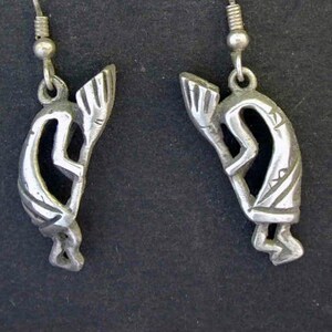 Kolczyki Kokopeli ze srebra próby 925 na francuskich drutach ze srebra próby 925