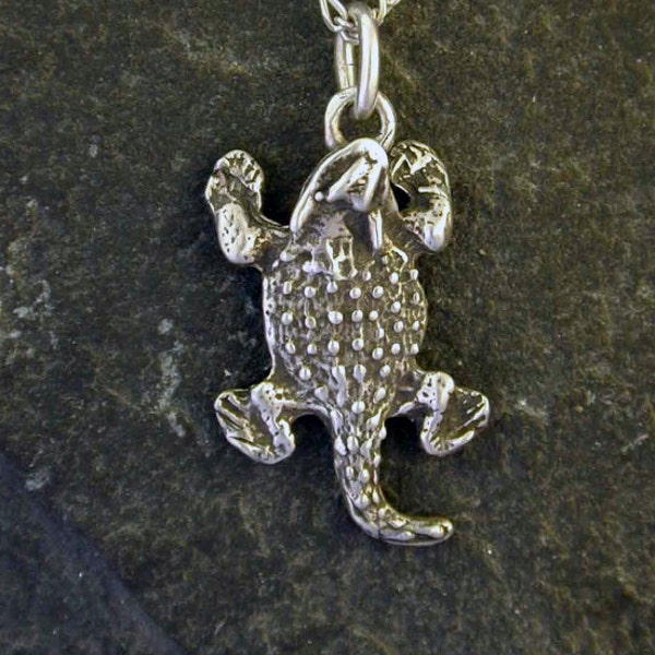 Sterling Silver Horned lizard Horny Toad Pendant on Sterling Silver Chain.