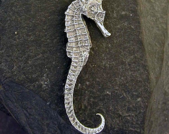 Sterling Silver Fully Detailed Large Male Sea Horse Pendant on a Sterling Silver Chain