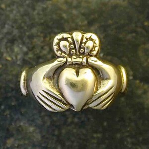 14K Gold Claddagh Irish Wedding Ring image 1