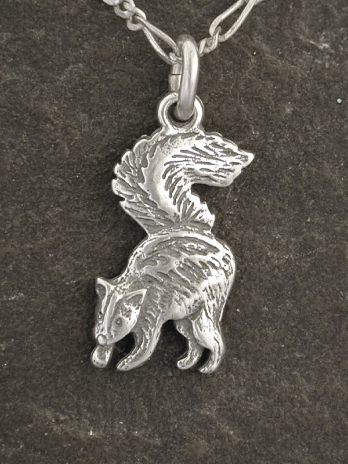 スターリングシルバー　ペンダントとのセット スターリングシルバーのチェーンに付いたスターリングシルバーの