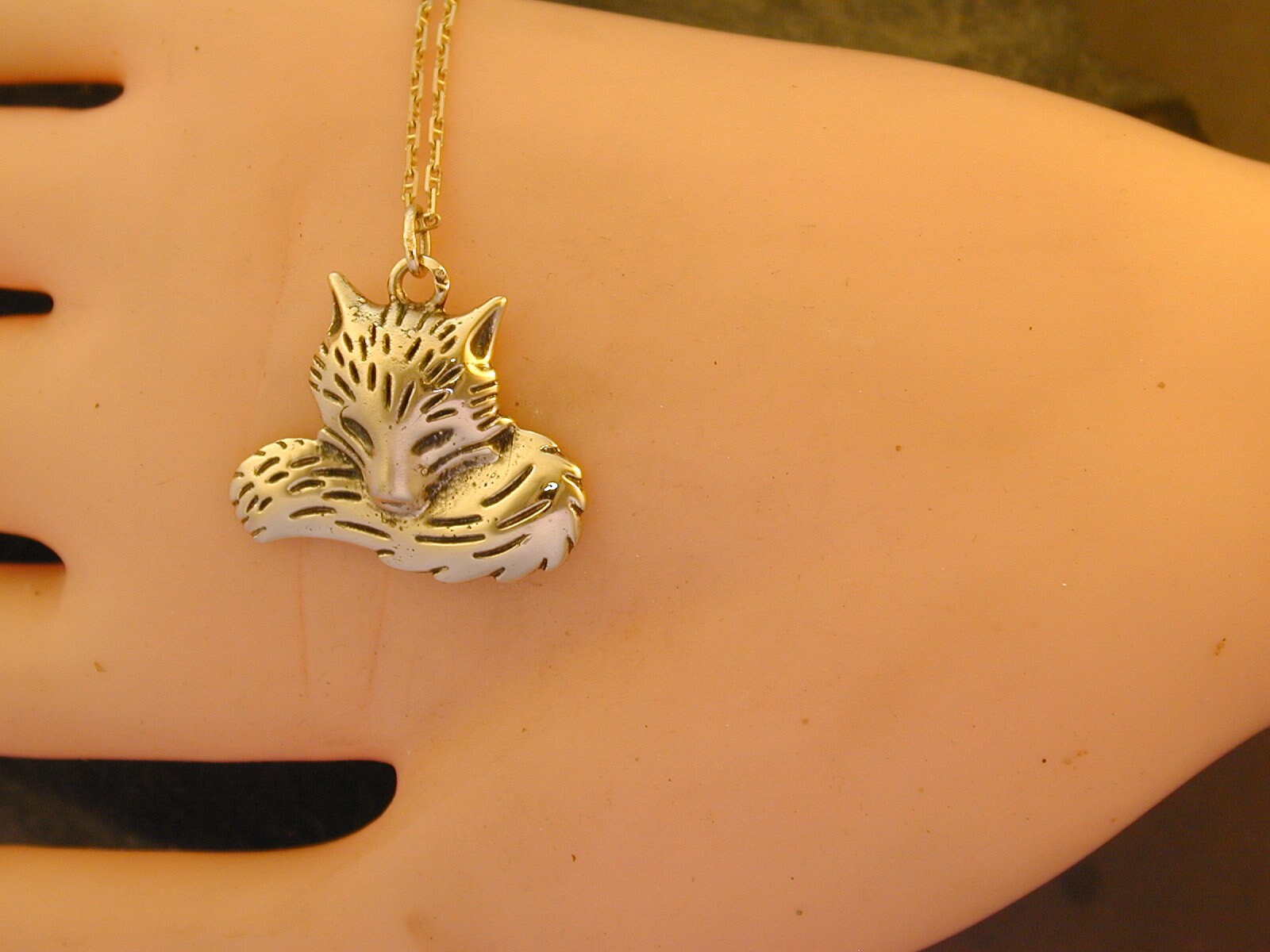 Neu 14k Gold Sitzfuchs Anhänger