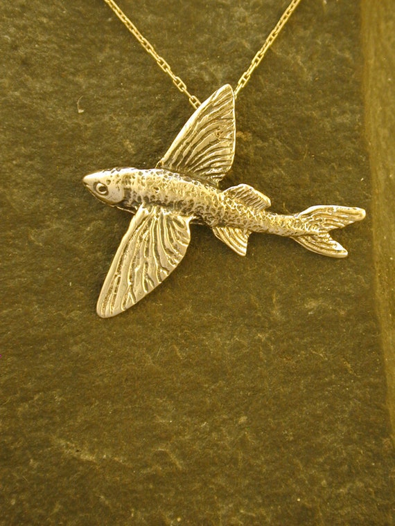 Buy morir Gold Plated Brass Fish Shape Design Pendant with Chain (Men and  Women) (Pack of 2) Online at Best Prices in India - JioMart.