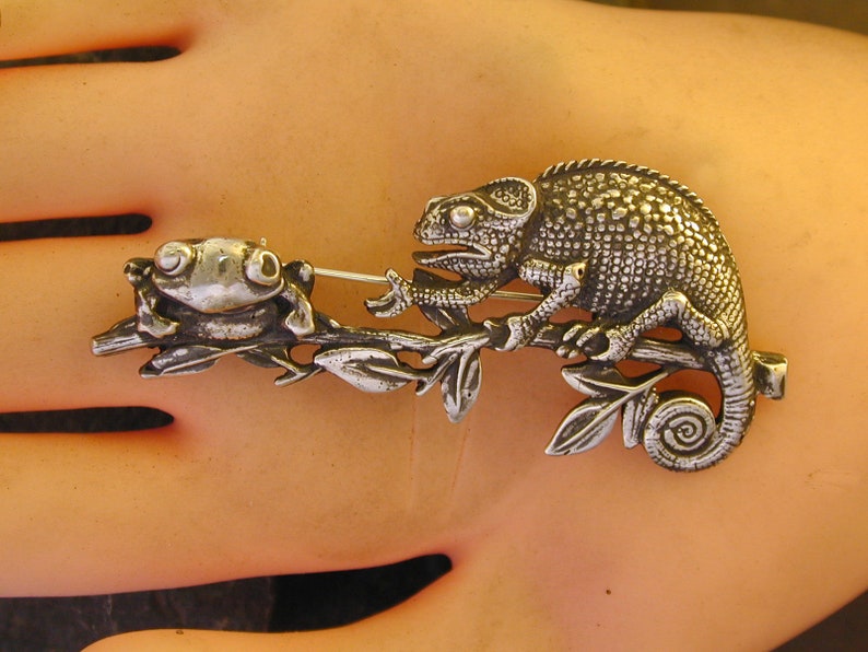 Sterling Silver Chameleon and Frog Brooch image 7