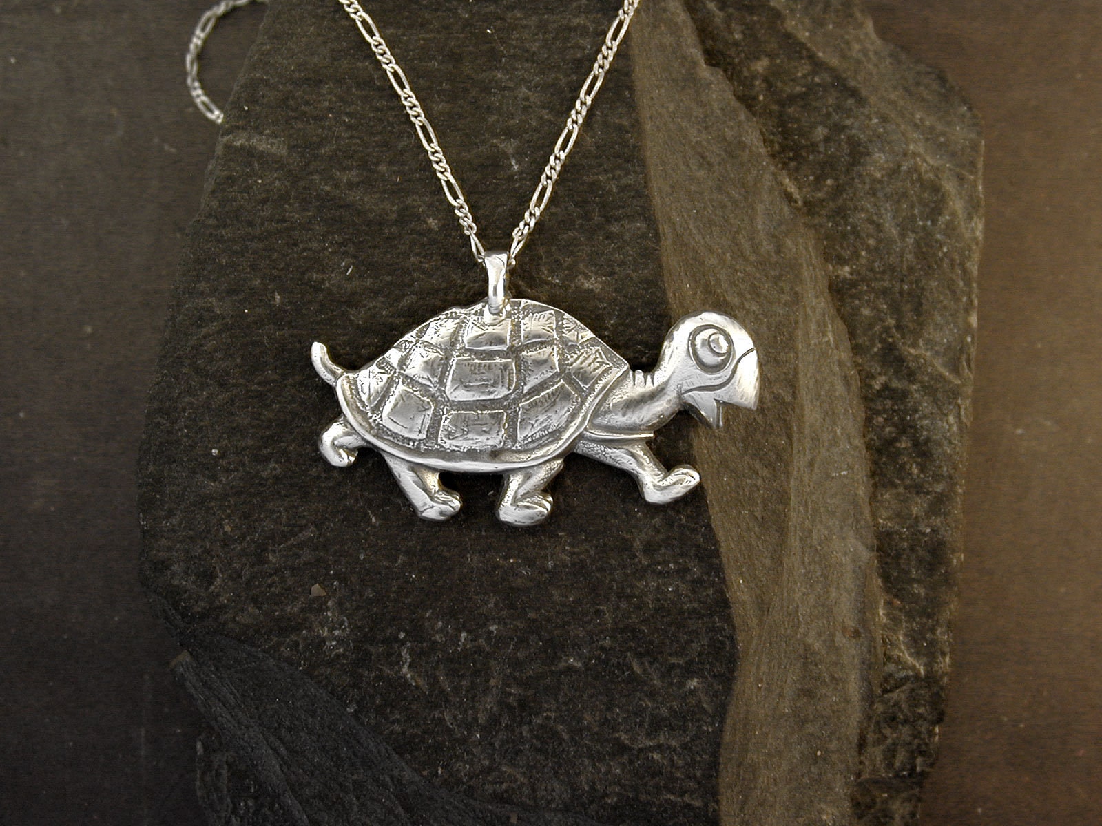 Sterling silver hotsell tortoise pendant