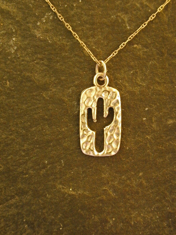 14K Gold Saguaro Kaktus Anhnger an einer 14K Gold Kette - Etsy.de