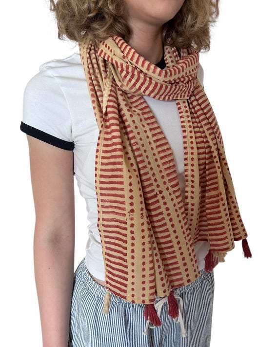Indian Hand Printed Cambric Cotton Scarf: Red Dot Dash Design