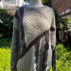 80s ‘Saturdayz’ crew neck geometric acrylic sweater - large men’s sweater/unisex