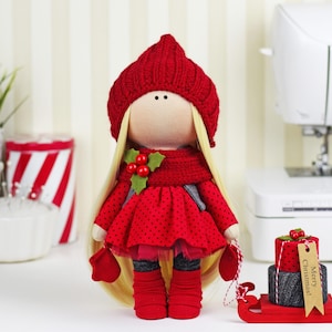Christmas Tilda Doll – Handmade Textile Holiday Doll, Soft Scandinavian Decor, Winter Gift Idea, Cozy Fabric Art Doll for Home Display