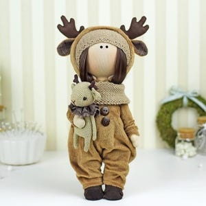 Handmade Tilda Deer Doll – Soft Fabric Reindeer, Nordic Christmas Decor, Winter Gift Idea, Textile Art Doll, Cozy Holiday Plush, Xmas Doll