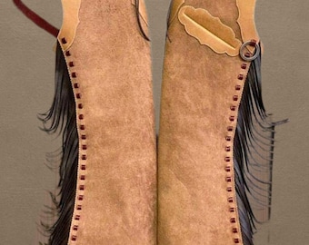 Chaparreras de rodeo de ante color canela hechas a mano con flecos y herramientas negras / Equipo de equitación occidental