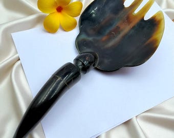Handcrafted Buffalo Horn Serving Fork: Rustic Kitchen & Dining Utensil (9"x3.6")