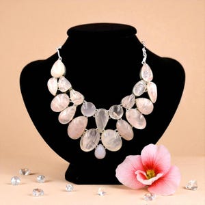 Natural Rose Quartz Choker Necklace – Handmade Gemstone Jewelry for Love & Beauty