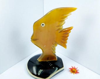 Handgefertigte Buffalo Horn Fisch Figur: Nautisches Dekor Prunkstück