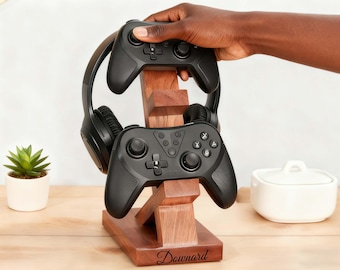 Gepersonaliseerde gamecontrollers en hoofdtelefoonstandaards, op maat gemaakte hoofdtelefoonstandaards, gegraveerde basissen, cadeaus voor vriendjes, kerstcadeaus.