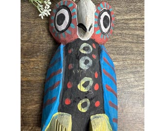 Vintage Hand Carved Wood Owl Folk Art Painted Primitive Outsider Art 9 inch