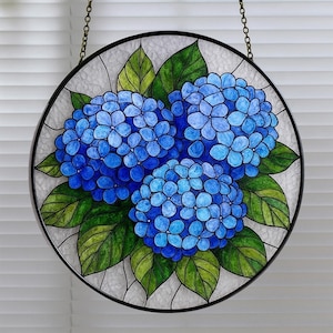 Hydrangea Flower Glass Suncatcher, Floral Hanging Window, Hydrangea Glass Ornament, Birth Month Flower Gift, Gift for Her, Mothers Gift
