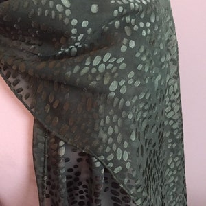 Dots Bouquet British Racing Car Green Silk/Rayon Scarf image 5