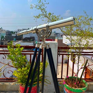 Decorative Nautical Brass Telescope with Tripod Stand – Vintage Style Home/Office Decor