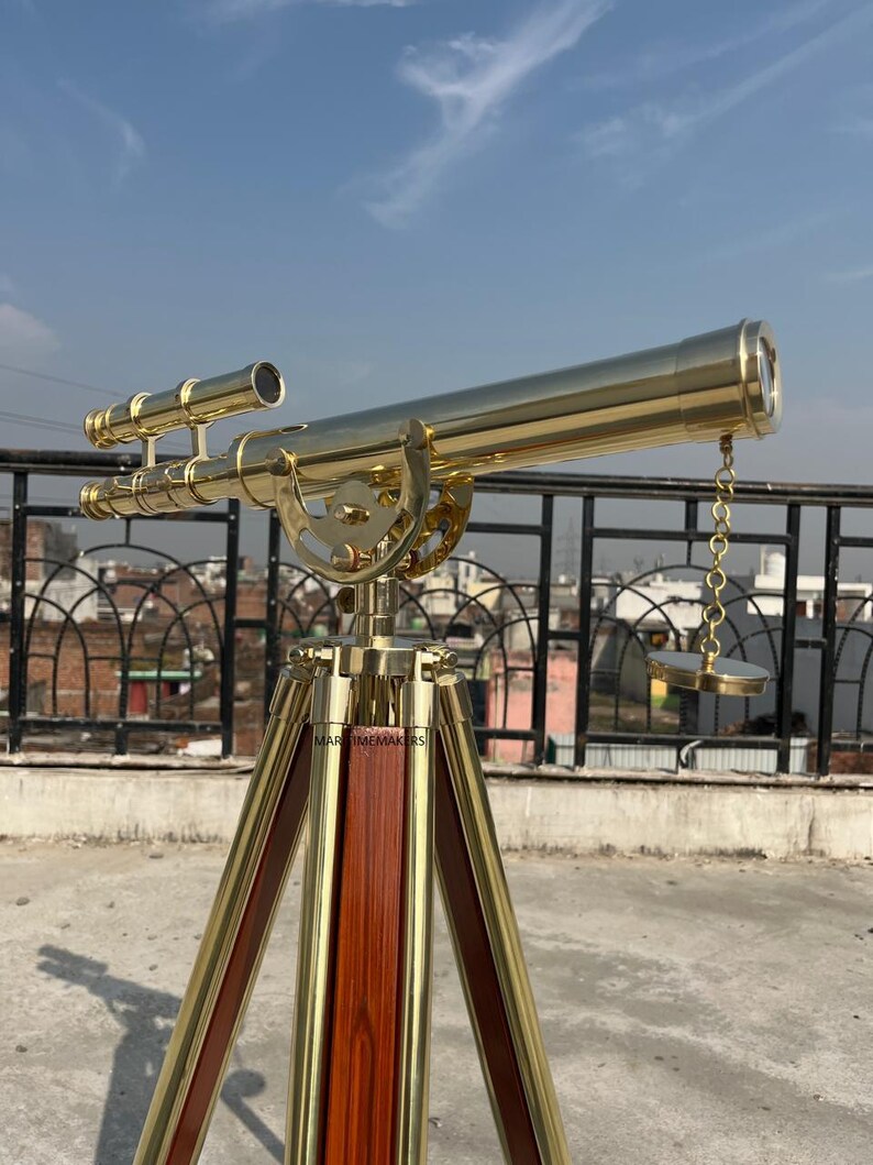 Longuevue pour télescope en laiton de style vintage avec trépied, 18 — free download