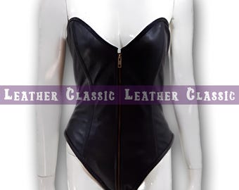 Top a corsetto in pelle di pecora nera: bustier gotico senza spalline
