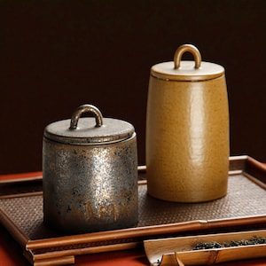 Japanese Stoneware Tea Canister | Ceramic Sealed Storage Jar for Tea Leaves | Retro Tea Caddy with Lid | Gift Ready Tea Set Accessory