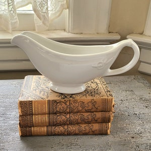 Vintage Hall Restaurant Ware Eisenstein-Saucenboot