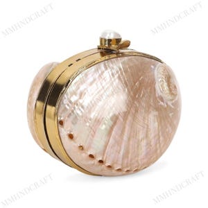 Elegant Mother of Pearl Seashell Clutch with Gold Trim – Handcrafted Evening Bag
