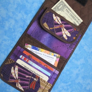 Cartera pequeña para mujer - Cartera acolchada liviana Cartera de tela con tres pliegues Cartera con diseño de libélula asiática Cartera de tela para mujer Billetera plegable Cartera vegana
