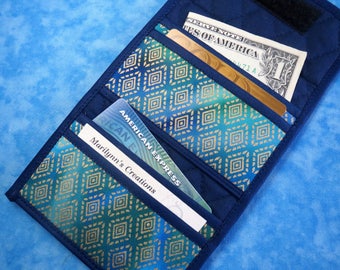 Quilted Fabric Card Wallet – 4-Pocket Batik Print Trifold Wallet