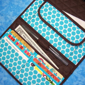 Cartera grande para mujer: billetera de lunares con 9 bolsillos, billetera acolchada de tres pliegues, billetera de tela, billetera organizadora larga y delgada, billetera vegana para chequera