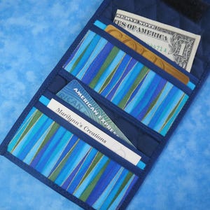 Monedero para mujer - Monedero pequeño de 4 bolsillos Tarjetero de tela acolchada Estuche para tarjetas de presentación de tela vegana Monedero pequeño para mujer con tres pliegues