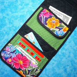 Cartera pequeña para mujer: cartera de tela liviana, cartera acolchada de tres pliegues, cartera de tela con diseño floral para mujer, billetera vegana, cartera para mujer