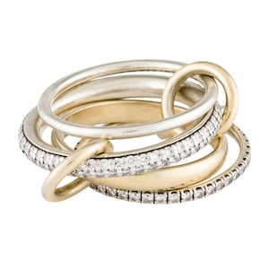 925 Sterlingsilber 2 Moissanit Eternity Band mit Multi Link Connectors Ring, handgefertigte Stapelband für Damen, SPINELLI KILCOLLIN Band