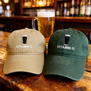 Anpassade vitamin G-basebollkepsar, vintage bomull unisex truckerkeps, justerbar ölstout-älskare, irländskinspirerad hatt, Guinness pappahatt bild 3