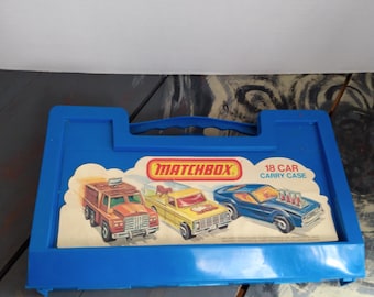Vintage 1966 Official Matchbox Collectors Case No. #41 in Blue