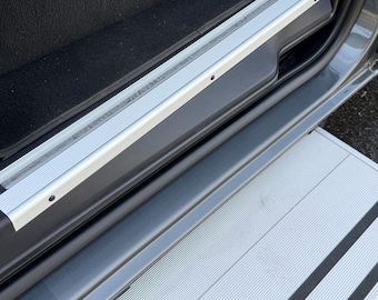 VW Grand California door sill protection film – paint protection for sliding door threshold – matte transparent – 2-piece – scratch protection for door entry
