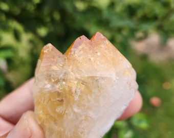 Single Citrine Crystal Point – Stone of Abundance, Joy & Manifestation