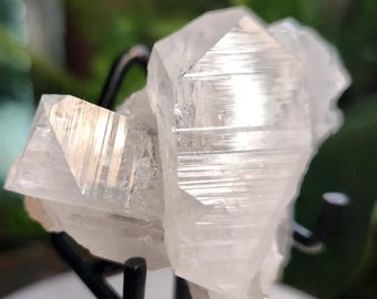 Natuurlijke apofyllietstilbietkristalcluster – hoog vibrerend druzy-exemplaar voor genezing, helderheid en spirituele groei