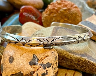 Navajo style vintage sterling silver thin cuff bracelet, stamped design, tribal boho bracelet great for stacking! Old pawn, Fred Harvey era