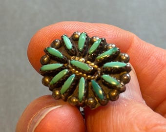 Size 6.25 Vintage Zuni turquoise petit point 925 cluster ring,  Southwest Old Pawn