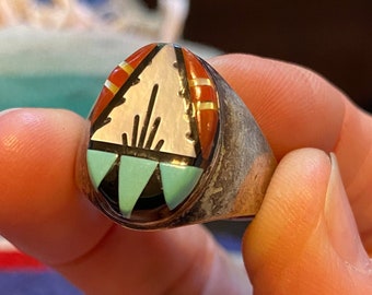 Vintage Zuni inlay men’s ring Size 10.5, turquoise red coral mother of pearl in sterling silver, arrowhead or teepee design, boho SW tribal